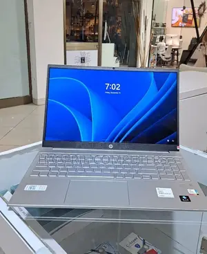 Photo - New Laptop HP Pavilion 15z 16GB Intel Core I5 SSD 512GB