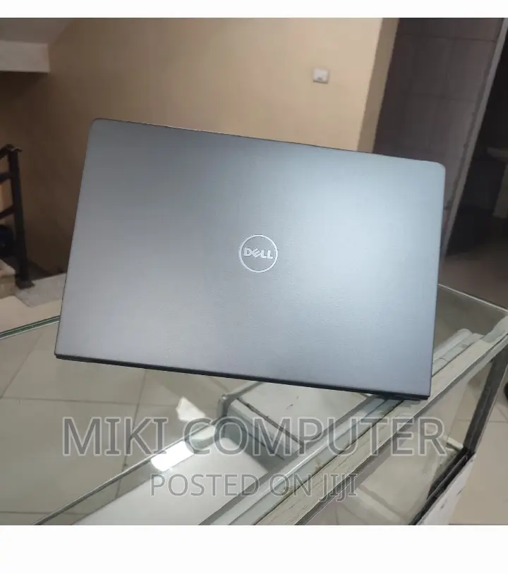 New Laptop Dell Vostro 1014 8GB Intel Core I5 SSD 256GB