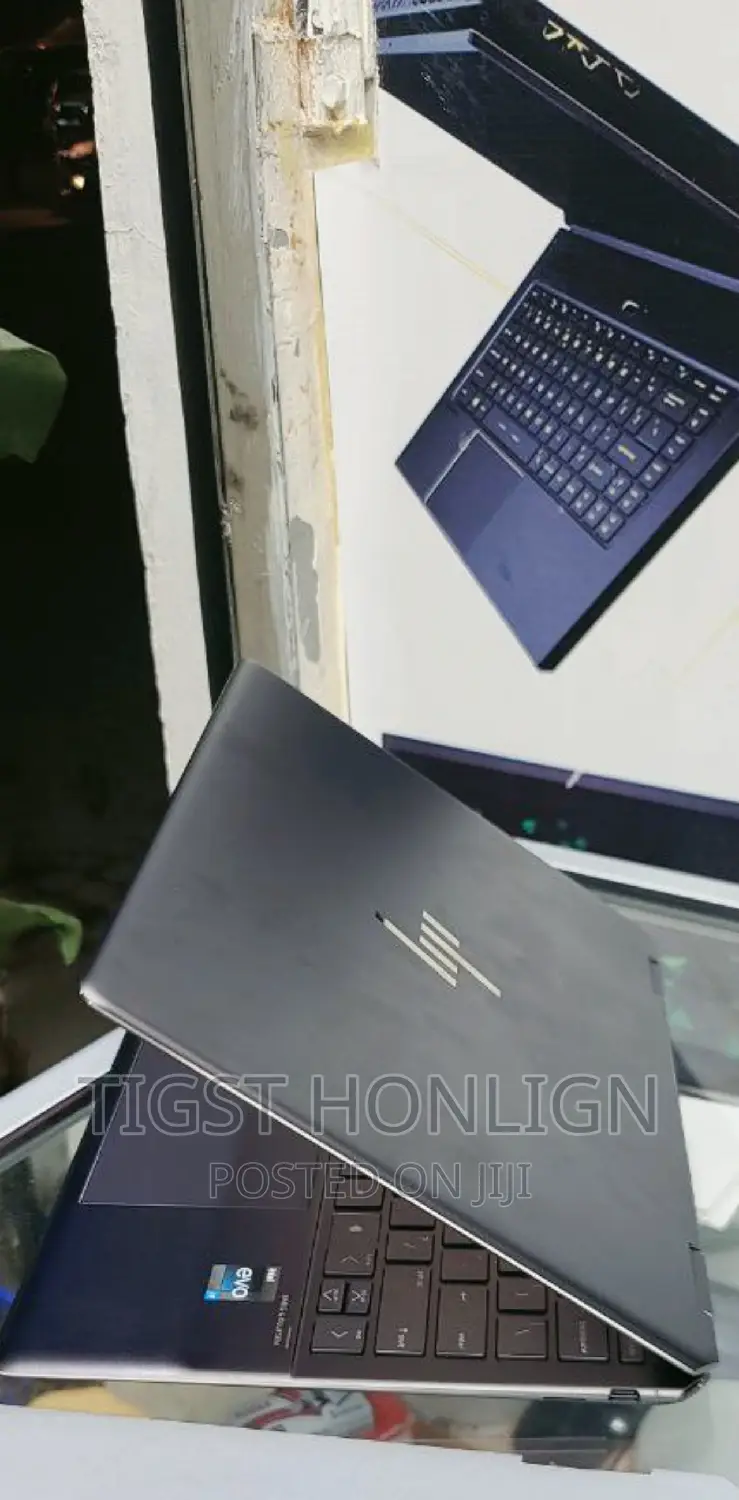 New Laptop HP Spectre 13 16GB Intel Core I7 SSD 1T