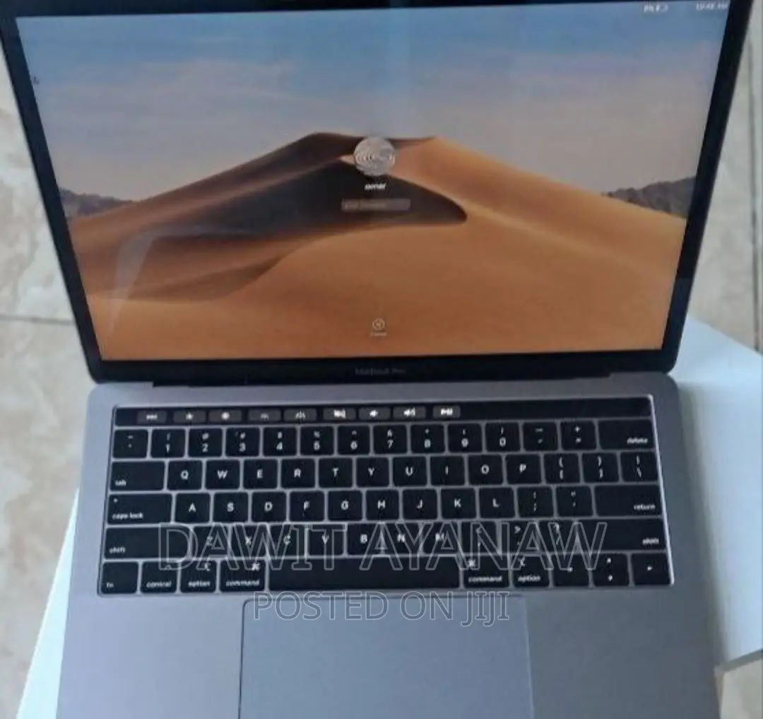New Laptop Apple MacBook Pro 2019 8GB Intel Core I5 SSD 128GB