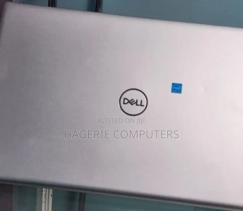 New Laptop Dell Inspiron 15 3565 16GB Intel Core I7 SSD 512GB