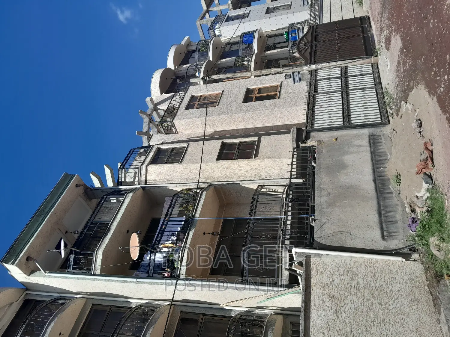 Furnished 5bdrm House in የሚሸጥ ቤት, Akaky Kaliti for sale