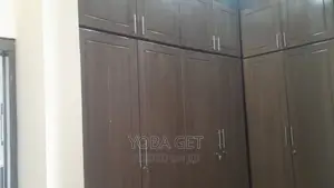 Furnished 5bdrm House in የሚሸጥ ቤት, Akaky Kaliti for sale