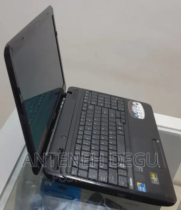 Laptop Toshiba Satellite L600 4GB Intel Core I3 HDD 500GB