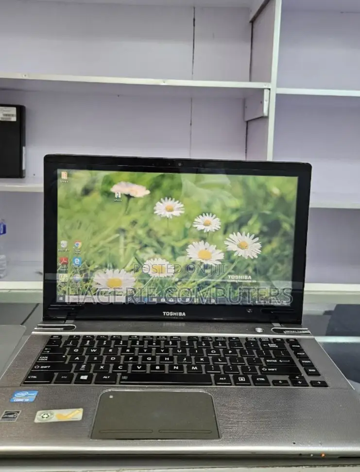 New Laptop Toshiba Satellite BE45 4GB Intel Core I5 HDD 750GB