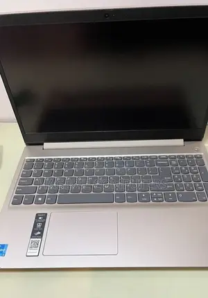 New Laptop Lenovo IdeaPad U330 8GB Intel Core I3 SSD 256GB