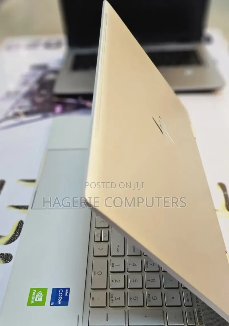 New Laptop HP Envy X360 15z 16GB SSD 512GB