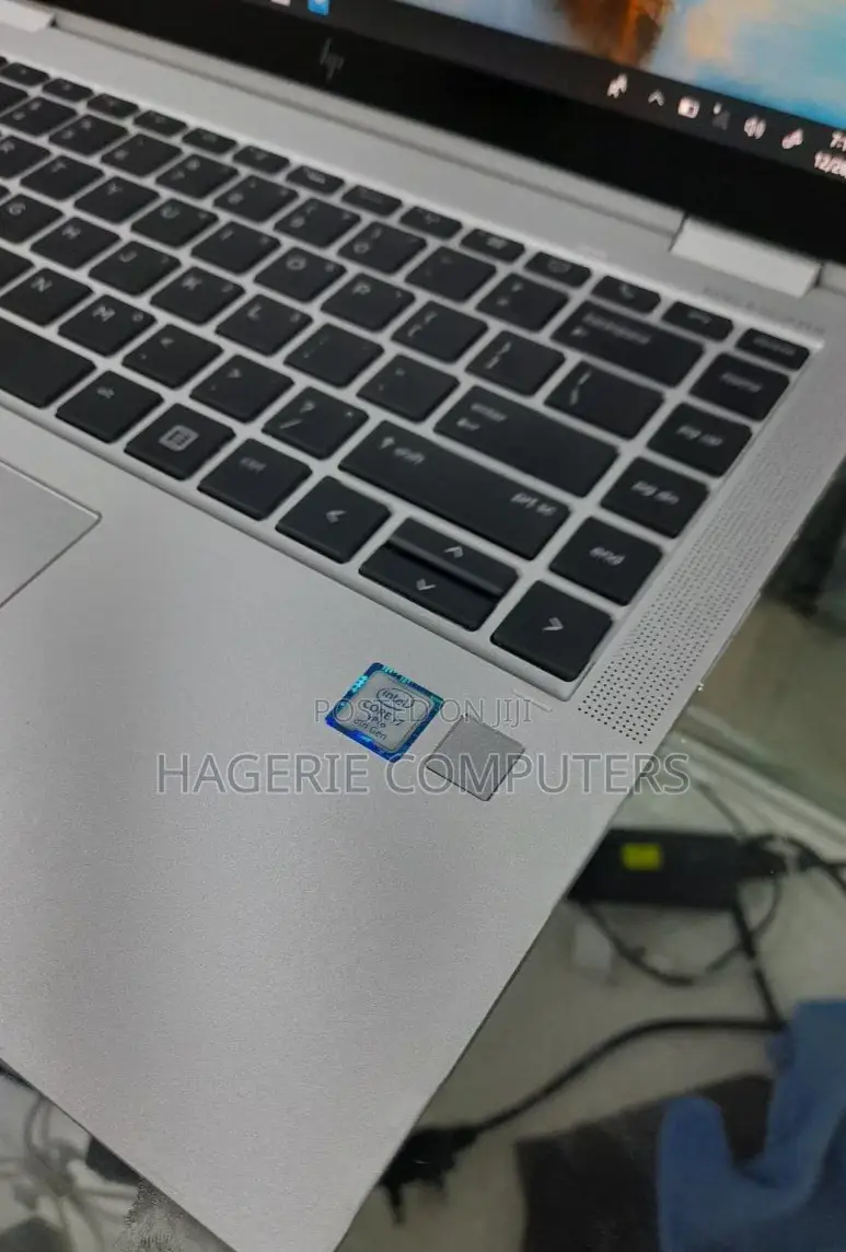 New Laptop HP EliteBook X GB Intel Core I7 SSD 512GB