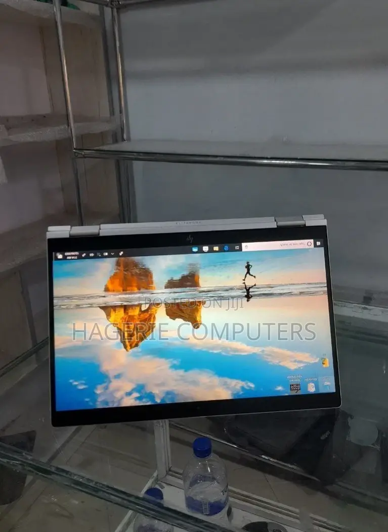 New Laptop HP EliteBook X GB Intel Core I7 SSD 512GB