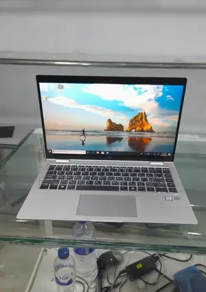 New Laptop HP EliteBook X GB Intel Core I7 SSD 512GB