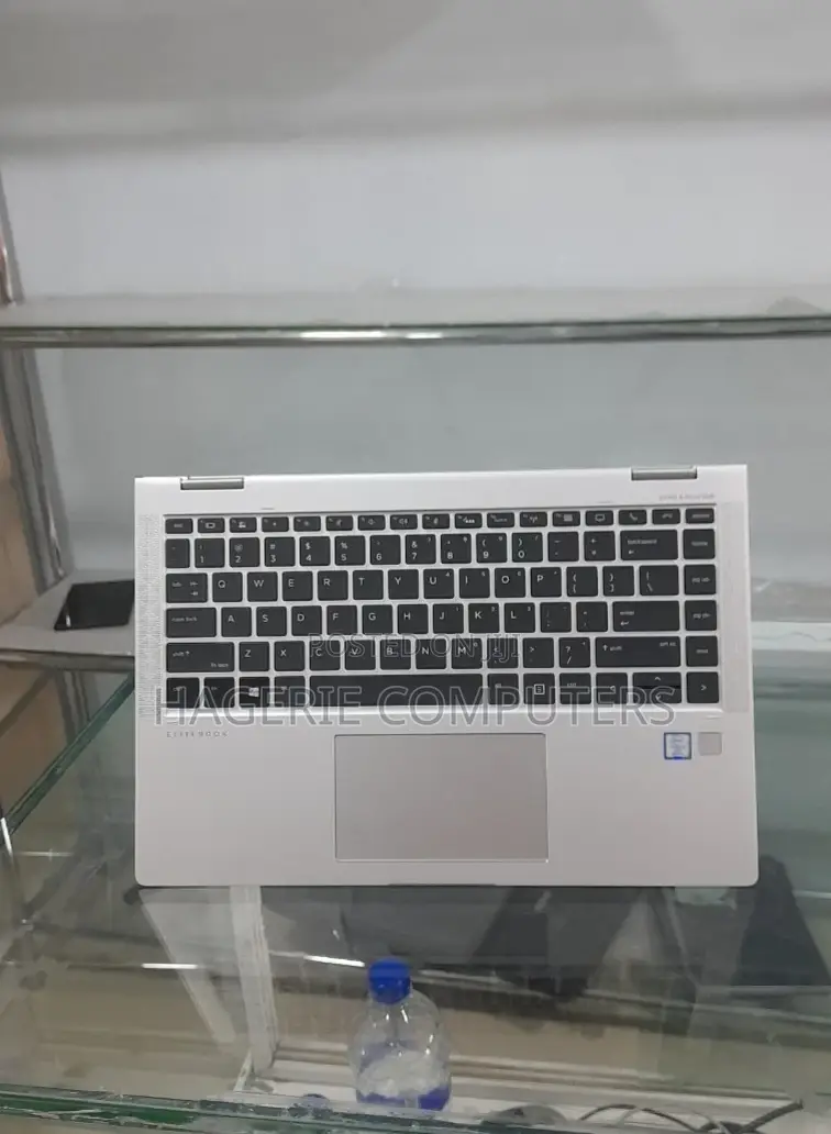 New Laptop HP EliteBook X GB Intel Core I7 SSD 512GB