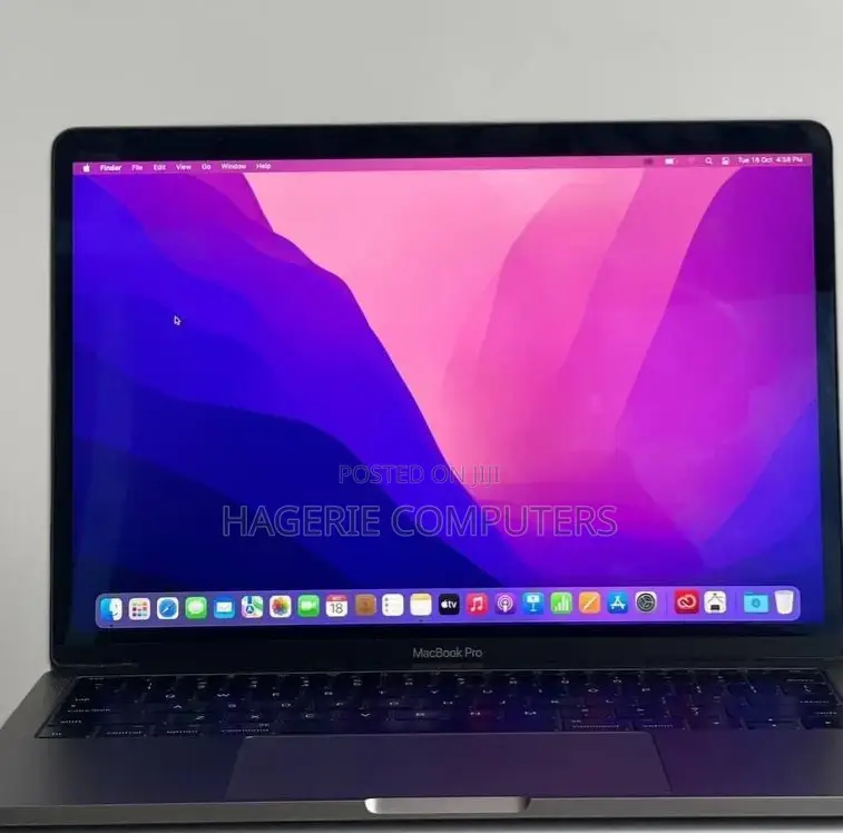 New Laptop Apple MacBook Pro 2017 8GB Intel Core I5 SSD 256GB
