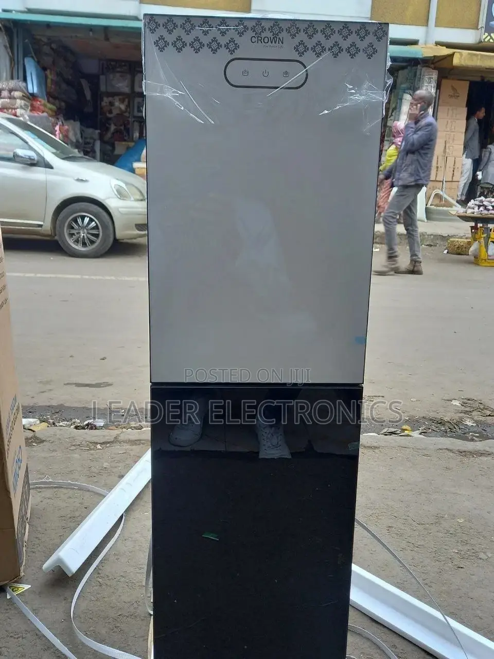 Crown Water Dispenser