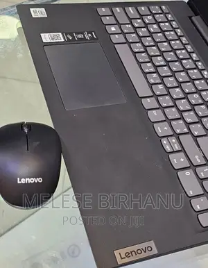 New Laptop Lenovo 8GB Intel Core I3 HDD+SSD 1T