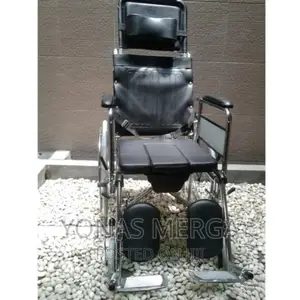 Multifunctional Wheelchair/Toilet KL609U Commode Wheelchair