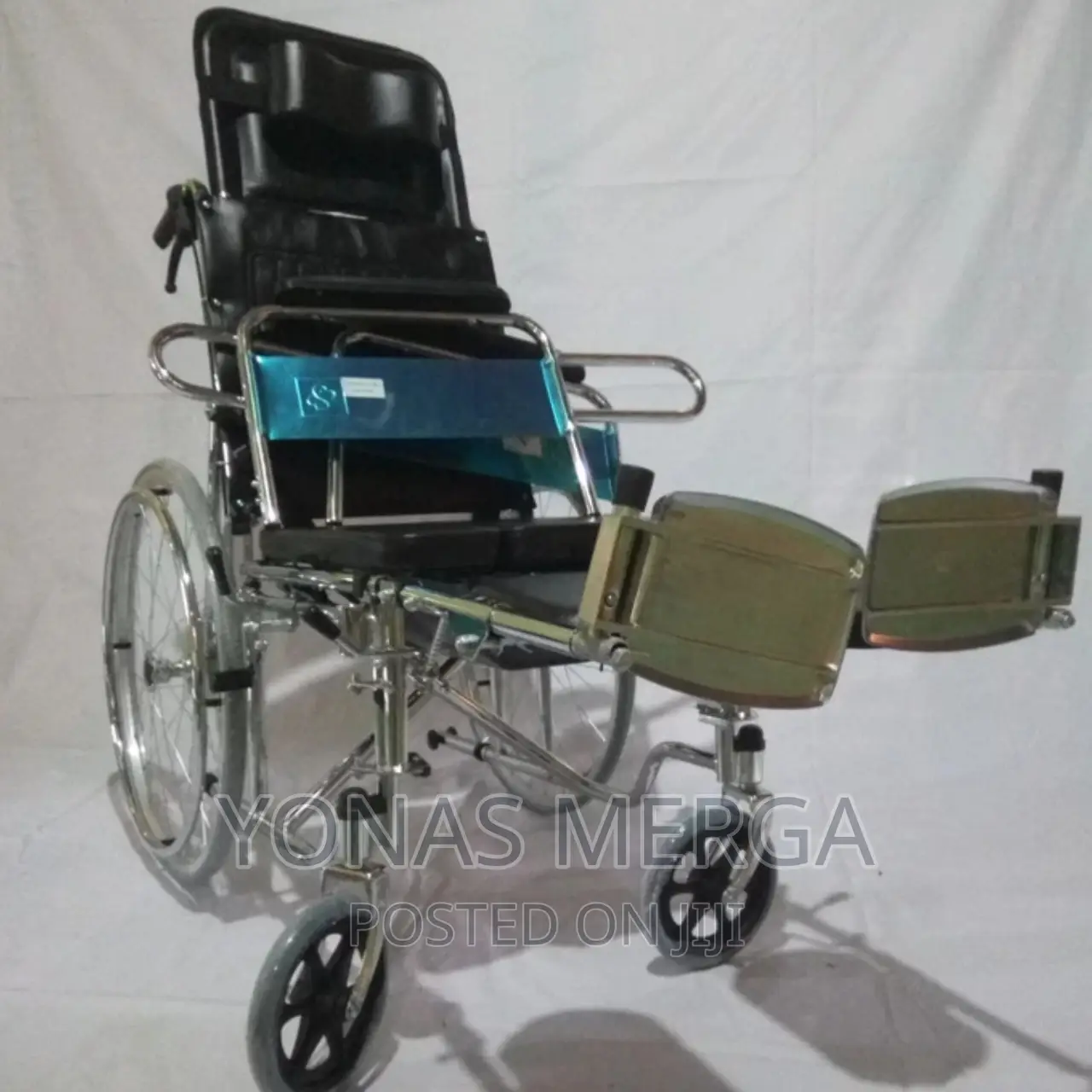 Popo Potty Best Quality Wheelchair
Bucket Shaped Commode Pot