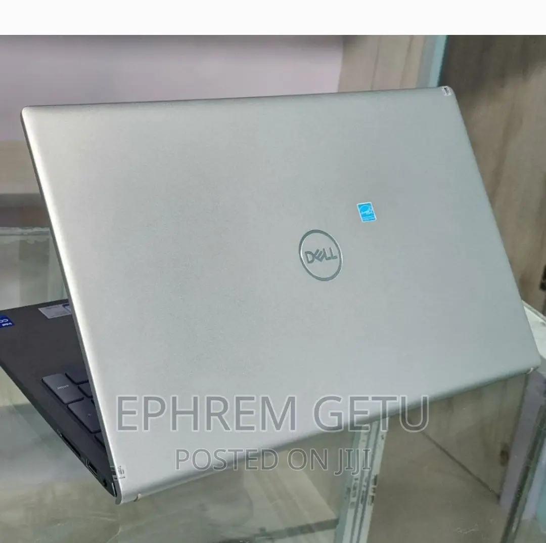 New Laptop Dell Inspiron 15 16GB Intel Core I7 SSD 512GB