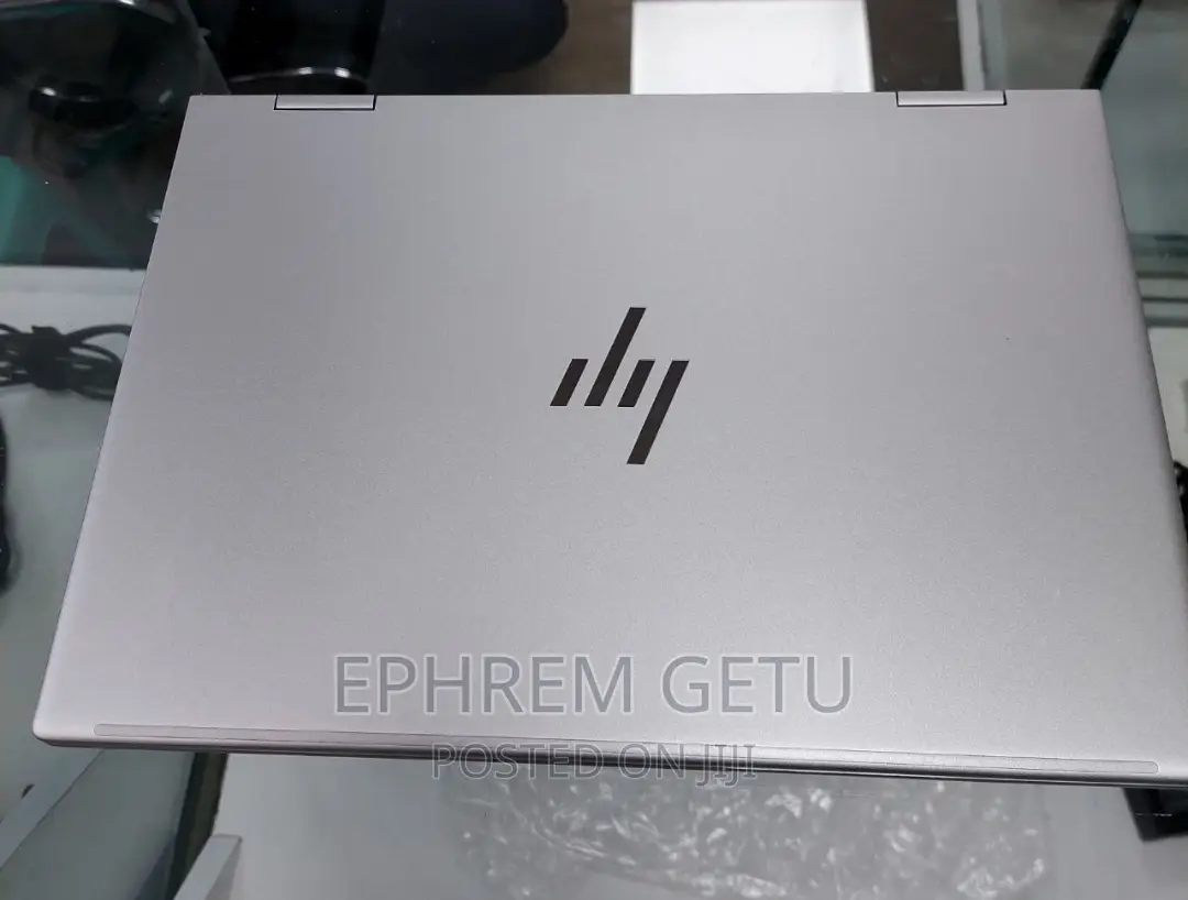 New Laptop HP Envy X360 8GB Intel Core I7 SSD 512GB