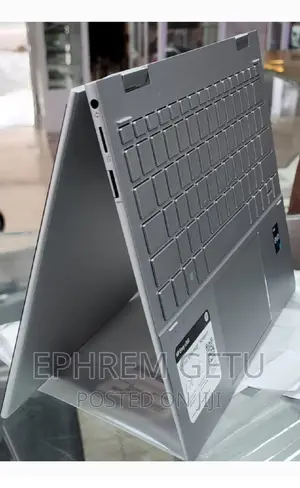 New Laptop HP Envy X360 8GB Intel Core I7 SSD 512GB