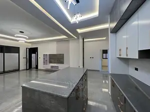 5bdrm Villa in ቅንጡ ቪላ ጃክሮስ, Bole for sale