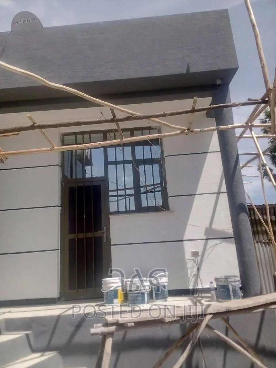 20bdrm Apartment in የግል, Bole for sale