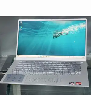 Photo - New Laptop Dell Inspiron 14 5000 8GB AMD Ryzen 5 SSD 256GB