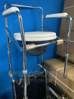 Commode Chair With Extra Wide Seat Opening,Bedside Toilet