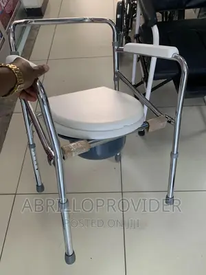 Bedside Toilet Chair Potty Chair for Elderly and Disabled