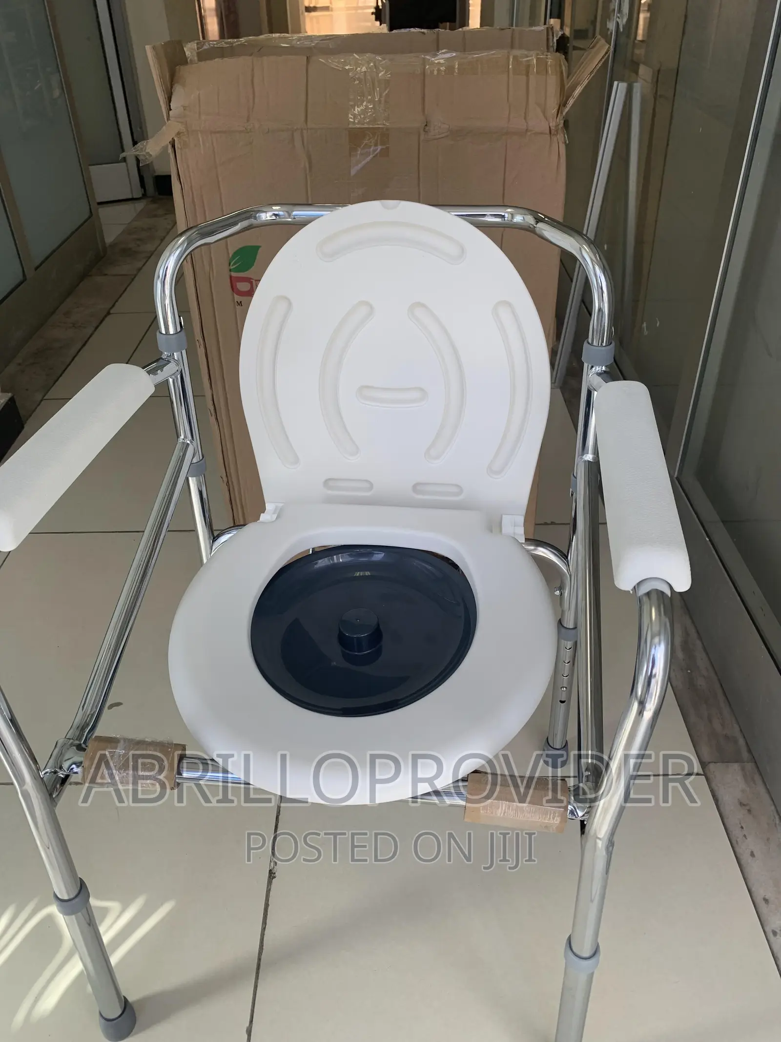 Toilet for Adults, Commode Chair for Toilet With Arms,