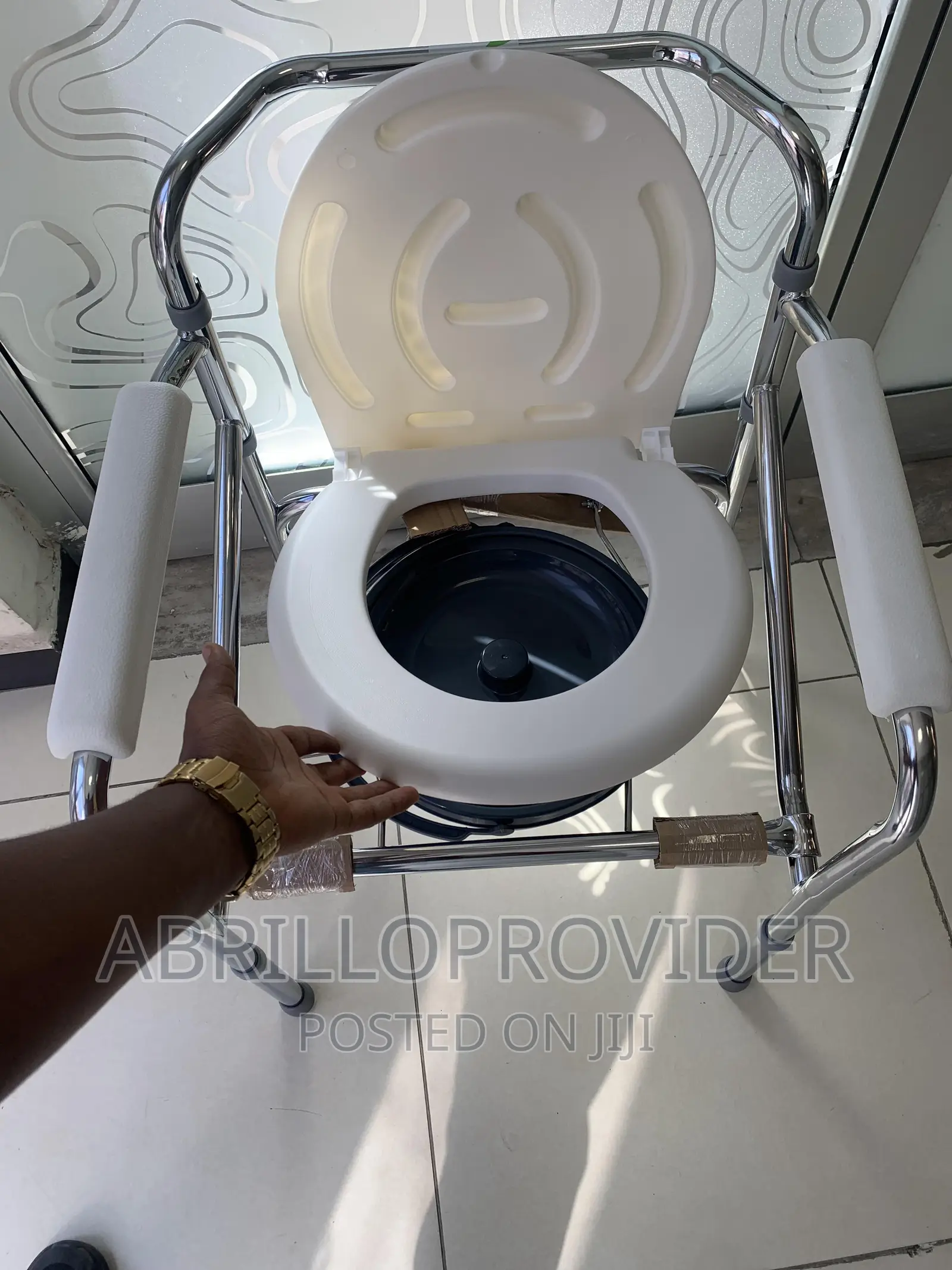 Bedside Commode With Bucket, Adjustable Padded Commode Chair