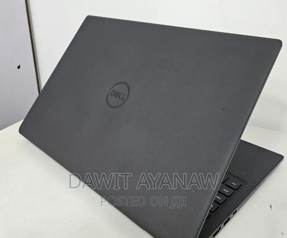 New Laptop Dell 8GB Intel Core I5 SSD 256GB