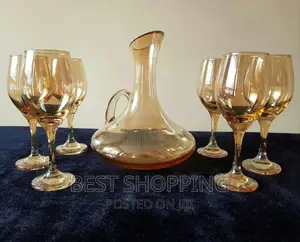 የመጠጥ ማቅረቢያ እና መጠጫ ብርጭቆዎች (7 Set Glass Wears)