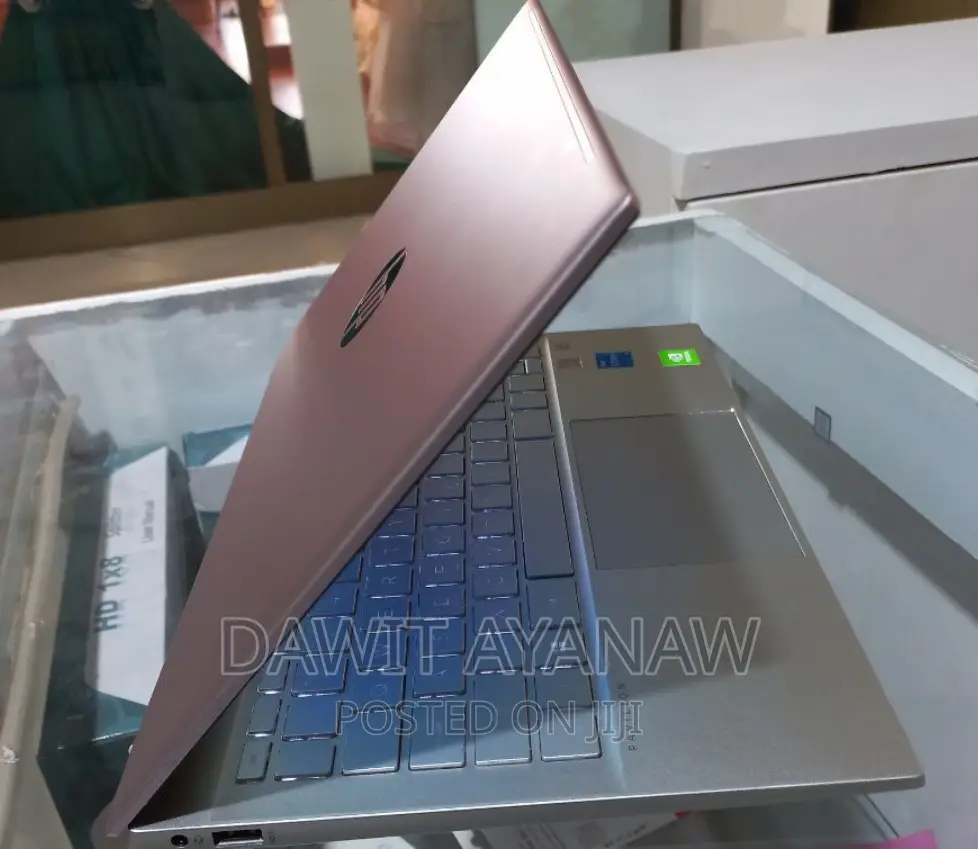 New Laptop HP Stream Notebook 16GB Intel Core I5 SSD 512GB