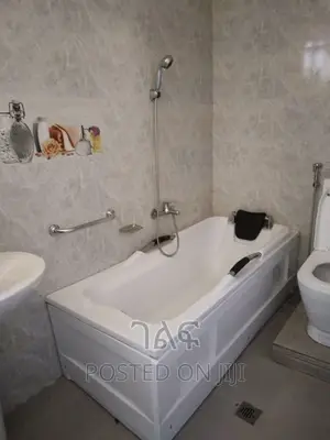 3bdrm Apartment in የግል, Bole for sale