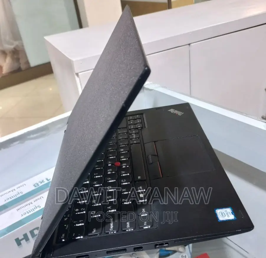 New Laptop Lenovo 8GB Intel Core I5 SSD 512GB