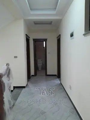 5bdrm House in የግል, Bole for sale