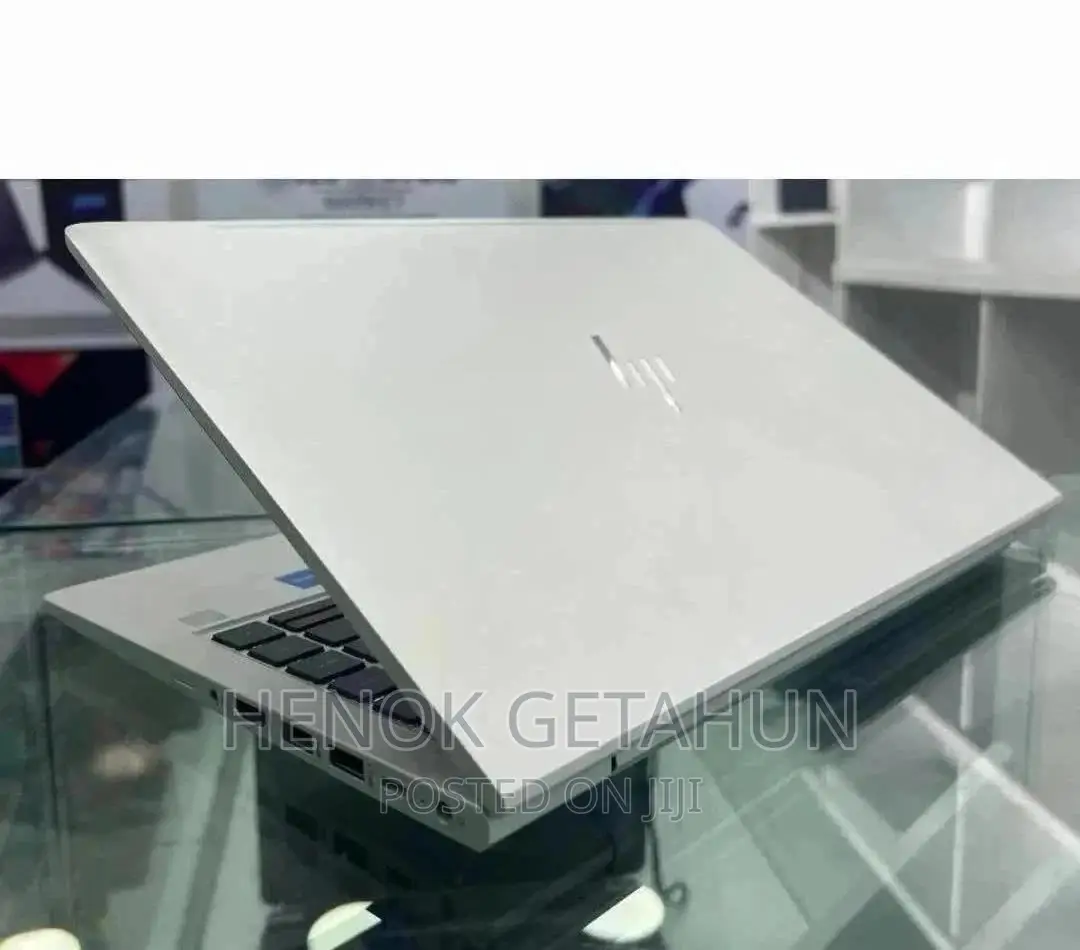 New Laptop HP EliteBook 830 16GB Intel Core i5 SSD 512GB