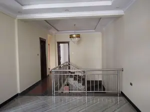 6bdrm House in የግል, Bole for sale