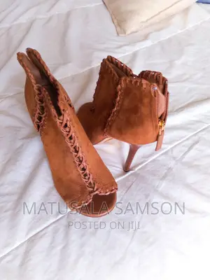 Photo - Michael Kors Turkey Used