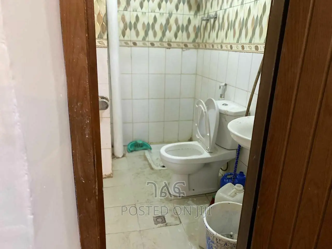 3bdrm Apartment in የግል, Bole for sale