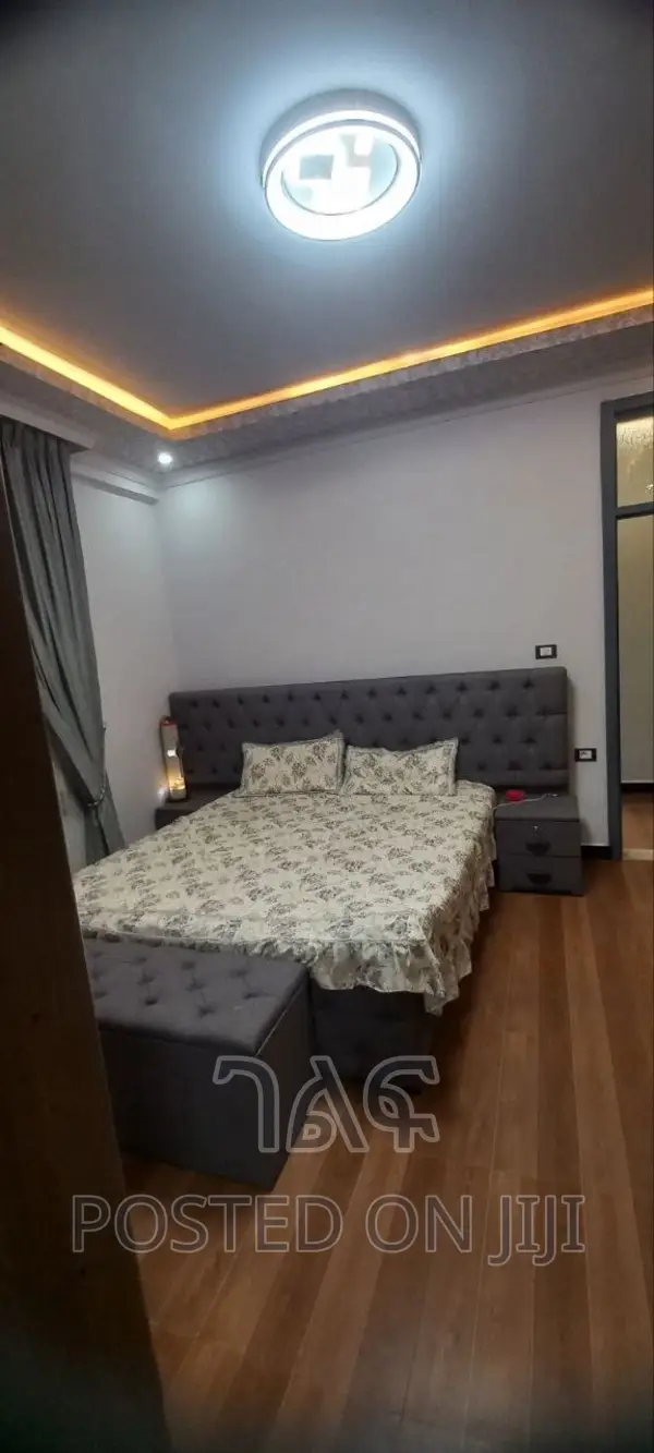 3bdrm Apartment in የግል, Bole for sale