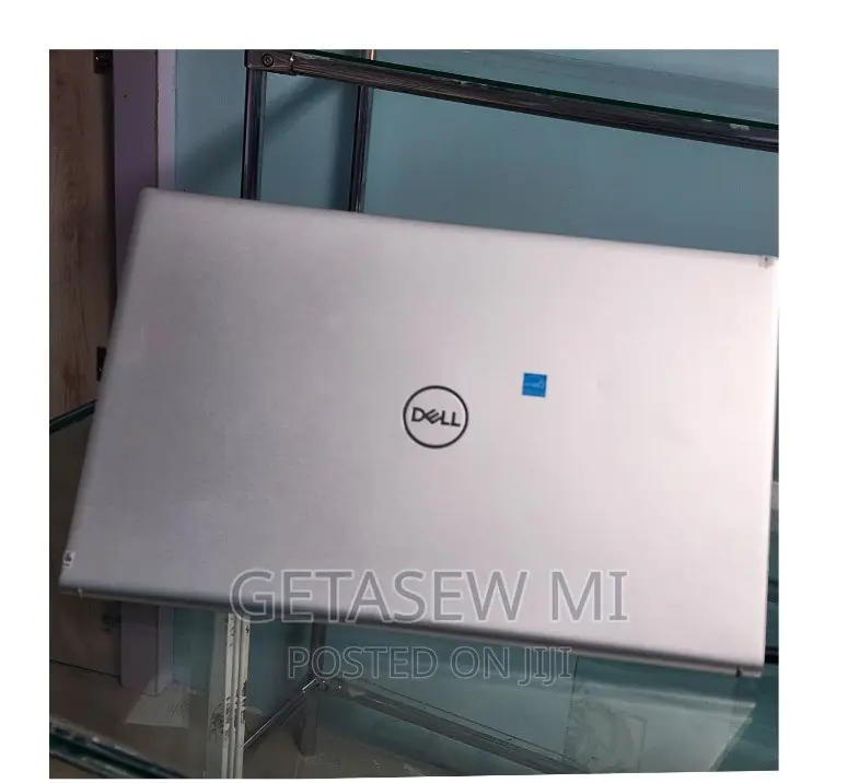 New Laptop Dell Inspiron 15 16GB Intel Core I7 SSD 512GB