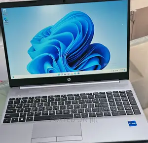 New Laptop HP Stream Notebook 8GB Intel Core I5 SSD 512GB