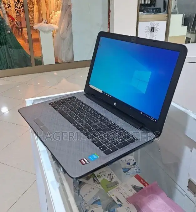 New Laptop HP Stream Notebook 8GB Intel Core I5 HDD 1T