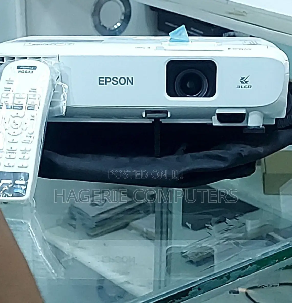 Brand New EPSON Projector So5