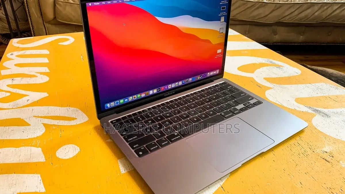 New Laptop Apple MacBook Air 2020 8GB Intel Core i5 SSD 512GB