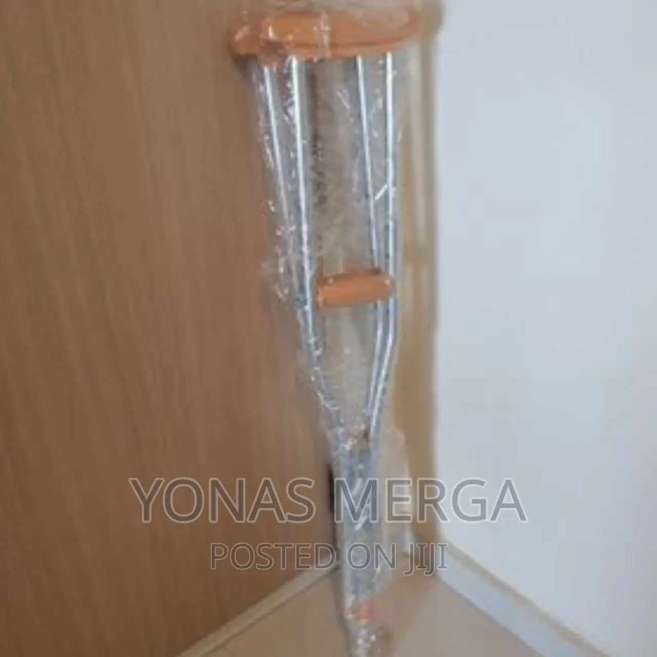 Crutches Medium 32x5x95-154 120kg Walking Mobility Aluminum