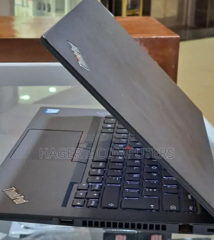 New Laptop Lenovo Thinkpad T490s 16GB Intel Core I7 SSD 512GB
