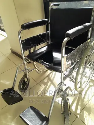 Toilet Used Wheelchair[Wheelchair[Wheelchair]Wheelchair