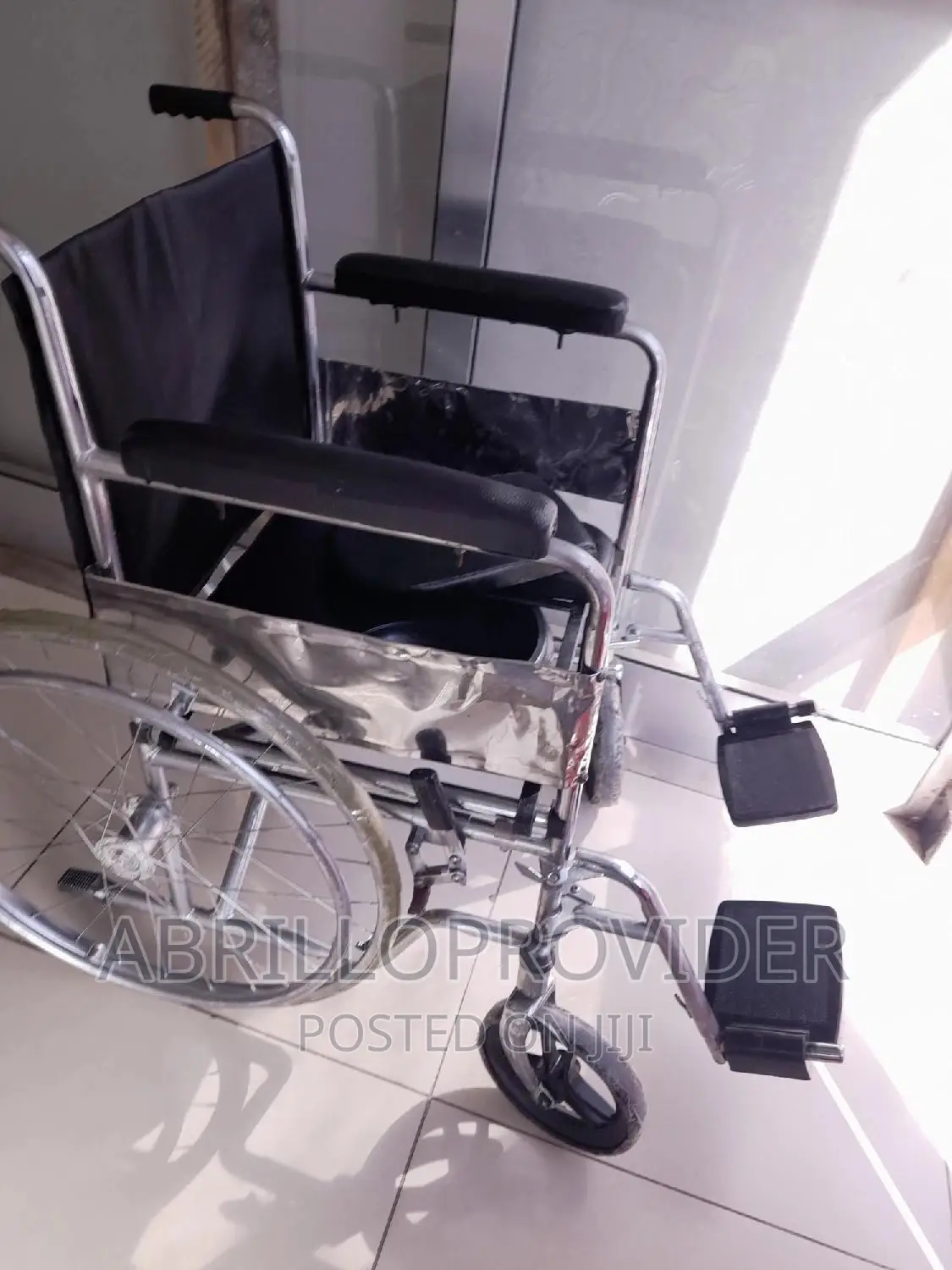 Rolling Toilet Wheelchair/Wheelchair/Wheelchair/Wheelchair